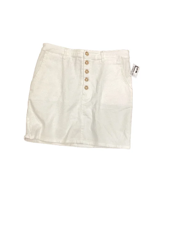 Shorts By Wild Fable  Size: L