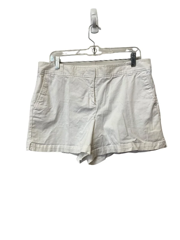 White Shorts New York And Co, Size 12 Bold Men's Statement