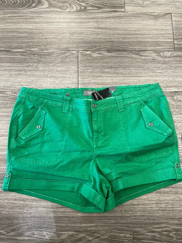 Shorts By Torrid  Size: 26