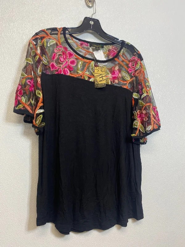 Black Top Short Sleeve Suzanne Betro, Size S Streetwear Style