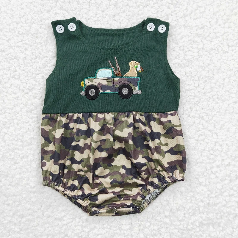 SR0183 Camo Green Car Dog Hunt Embroidery Boys Short Sleeve Romper Youthful Men's Anime