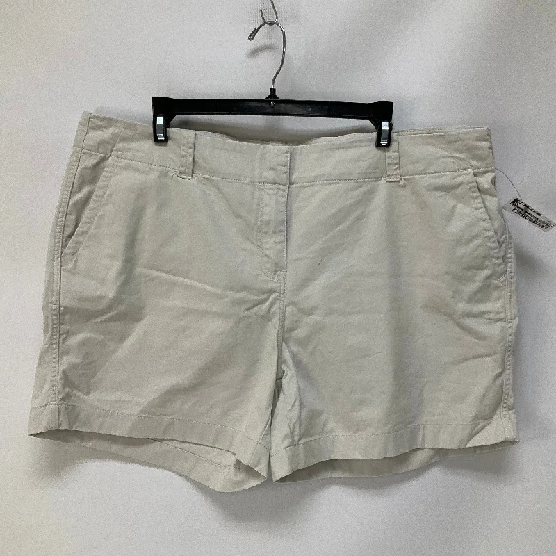 Tan Shorts Vineyard Vines, Size 16 Streetwear Style