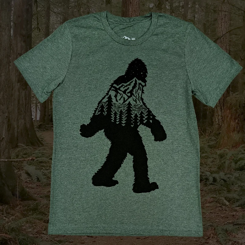 Adult Unisex Landscape Sasquatch Graphic Tee Cool Men's Skate