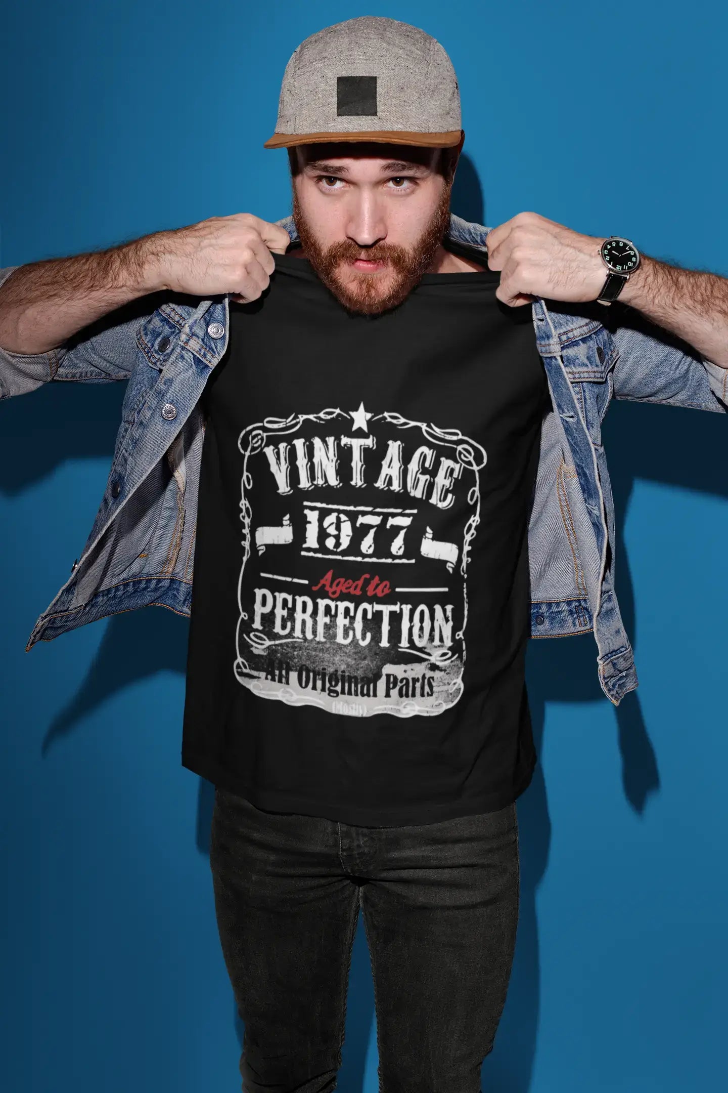 1977 Vintage Aged to Perfection Men's T-shirt Black Birthday Gift Round Neck00490 Refined Men's Velvet