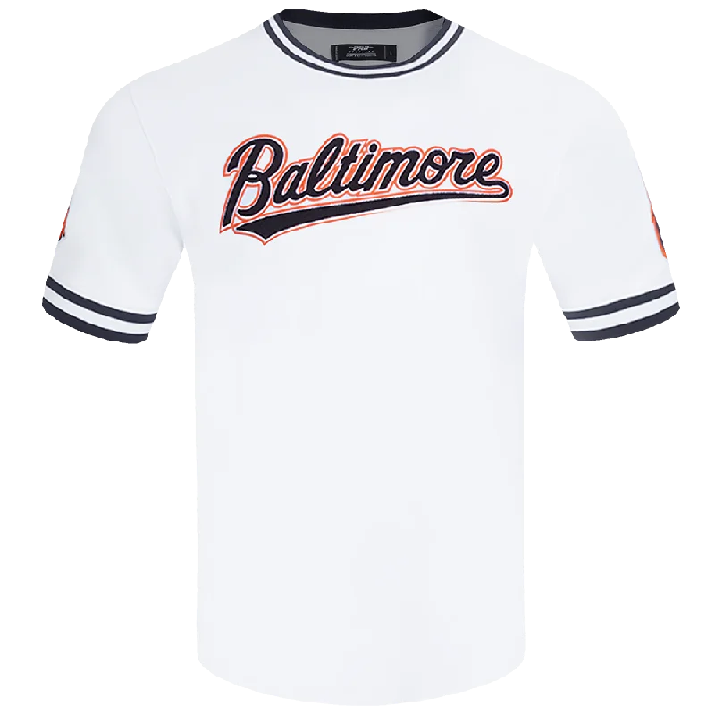 MLB BALTIMORE ORIOLES CLASSIC CHENILLE MEN'S DOUBLE KNIT TOP (WHITE) Dynamic Men's Moto