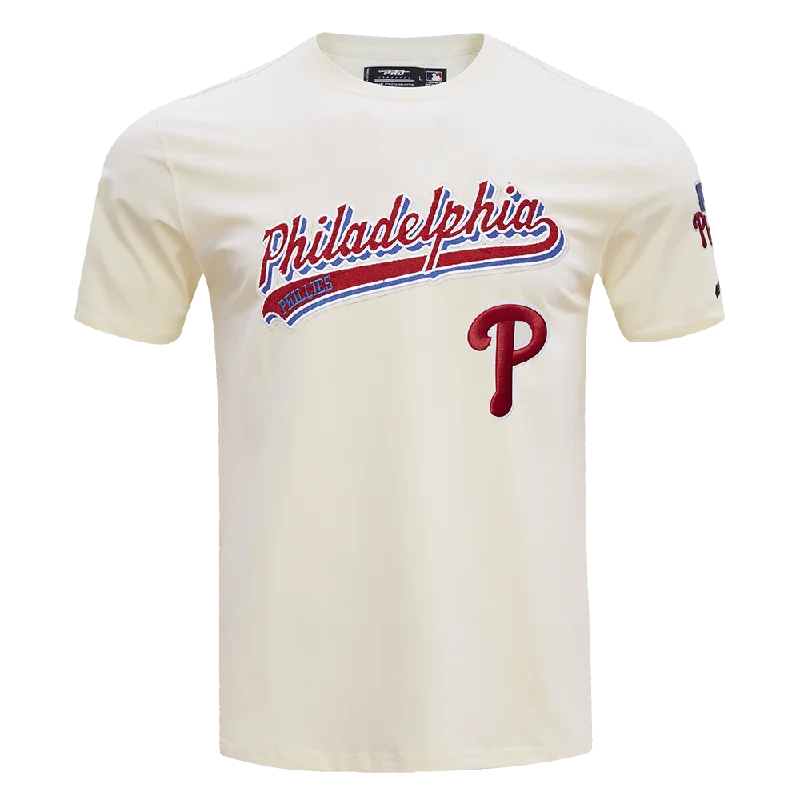 MLB PHILADELPHIA PHILLIES SCRIPT TAIL MEN'S TOPS (EGGSHELL) Confident Men's Power